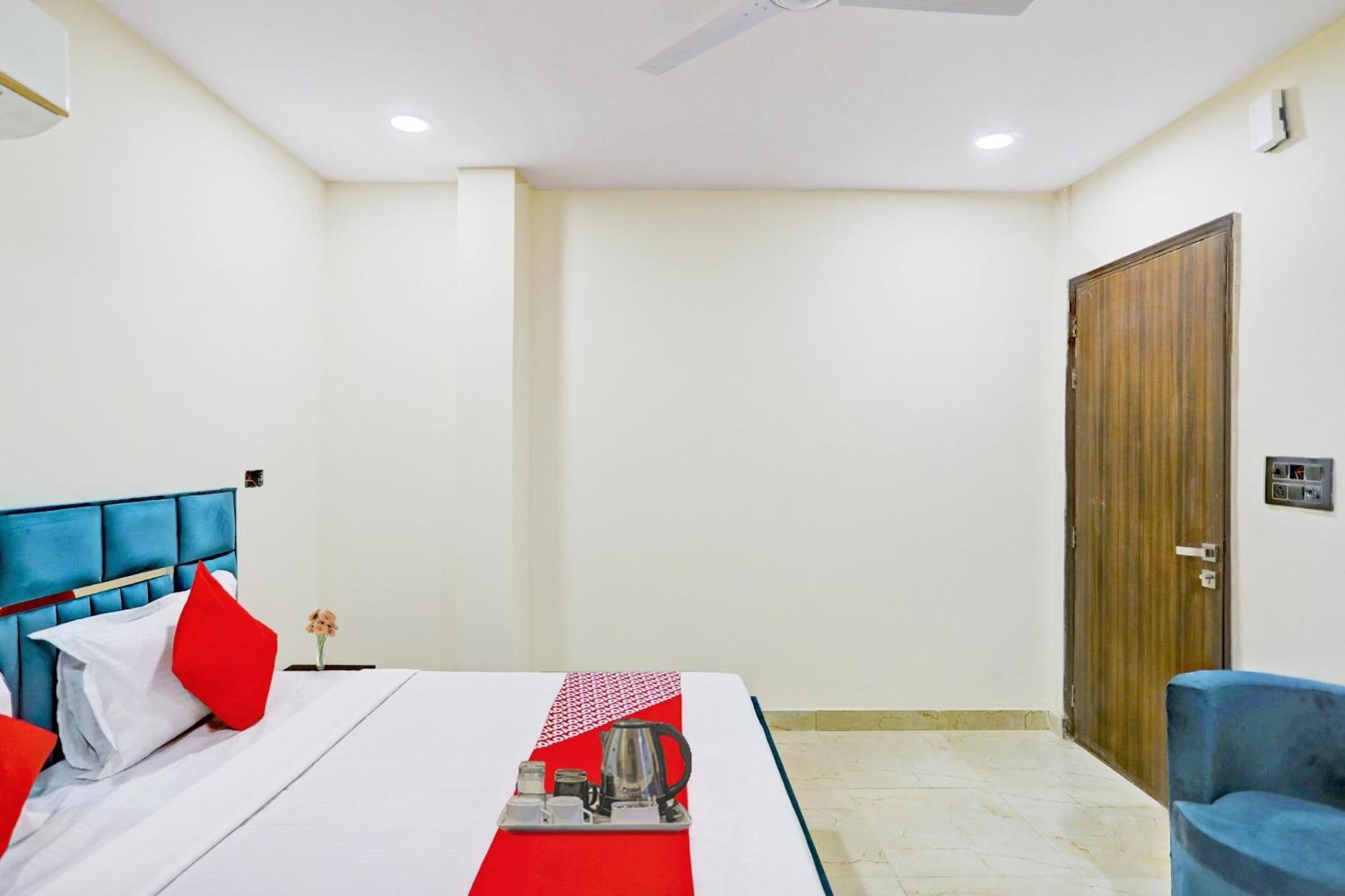 ניו דלהי Hotel O Royal Lotus Stay Near Ip Extension Metro Station מראה חיצוני תמונה